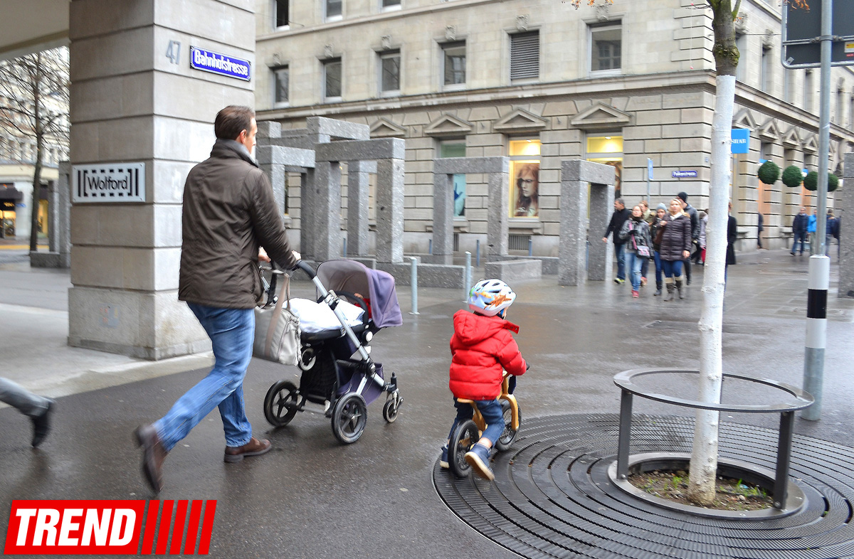 Новогодний Цюрих глазами азербайджанца – красочные витрины, древняя архитектура…(ФОТО)