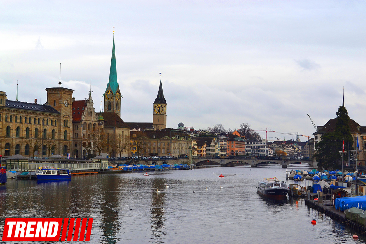 Новогодний Цюрих глазами азербайджанца – красочные витрины, древняя архитектура…(ФОТО)