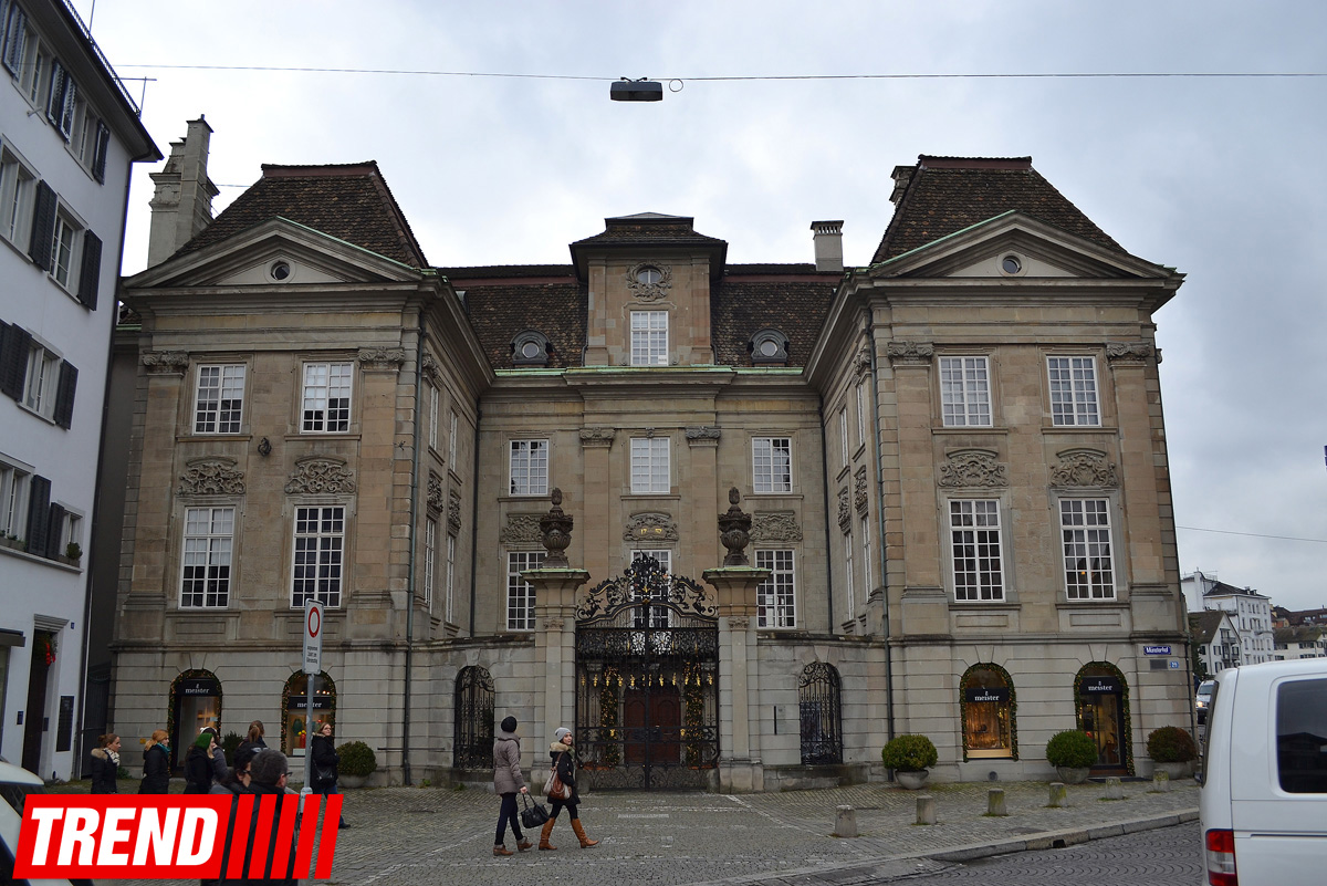 Новогодний Цюрих глазами азербайджанца – красочные витрины, древняя архитектура…(ФОТО)