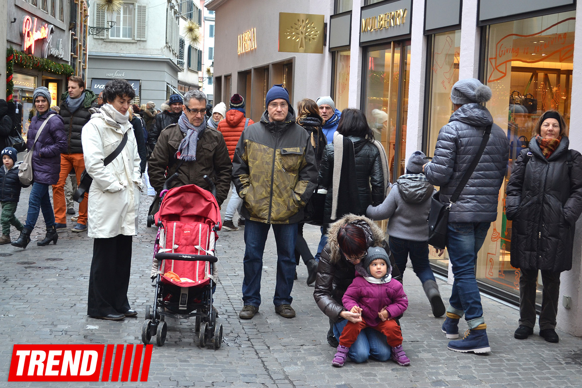 Новогодний Цюрих глазами азербайджанца – красочные витрины, древняя архитектура…(ФОТО)