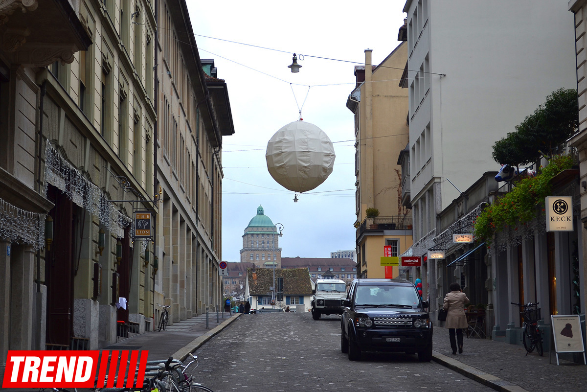 Новогодний Цюрих глазами азербайджанца – красочные витрины, древняя архитектура…(ФОТО)