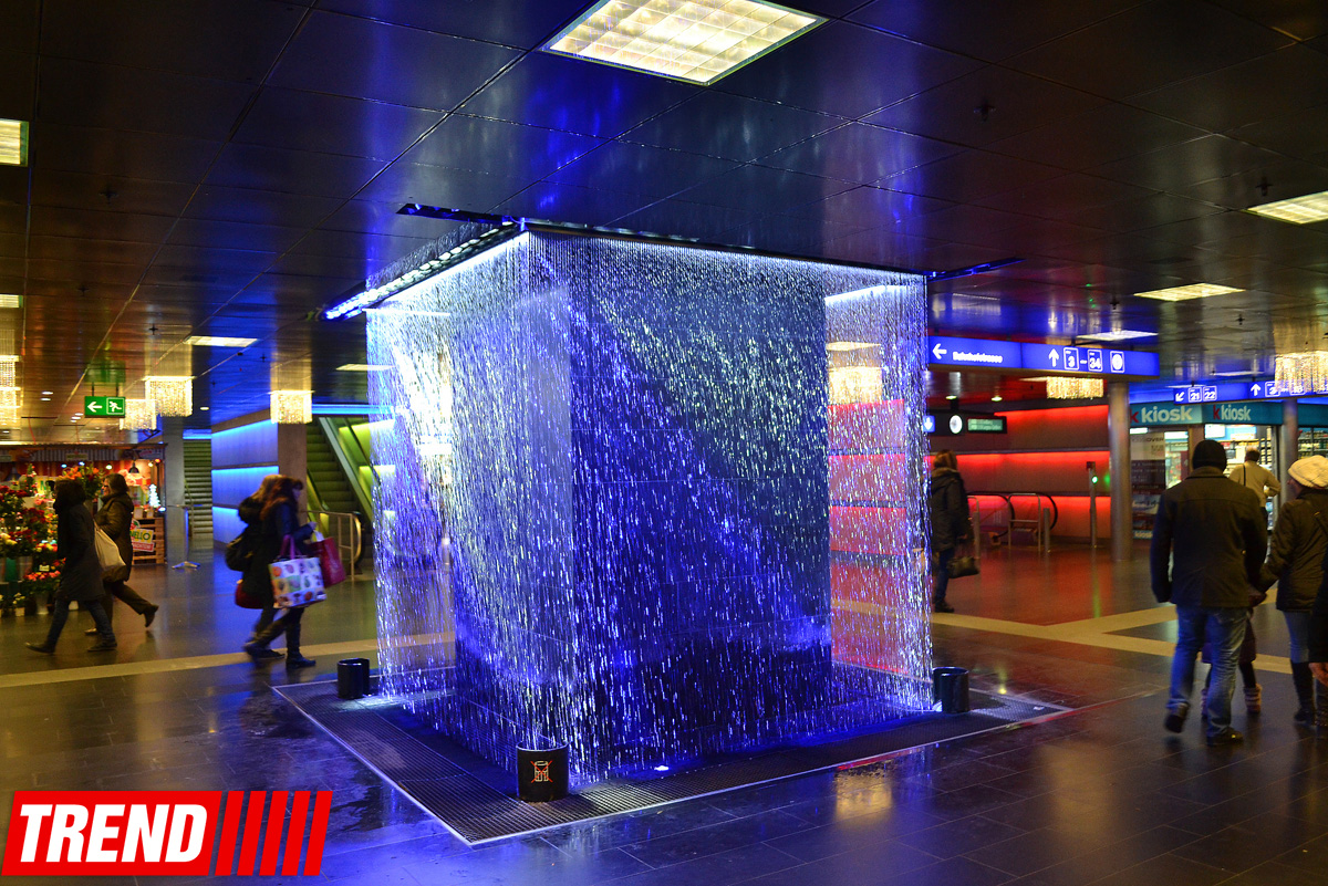 Новогодний Цюрих глазами азербайджанца – красочные витрины, древняя архитектура…(ФОТО)