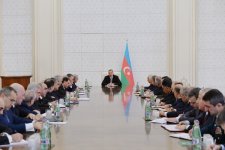 Под председательством Президента Азербайджана состоялось заседание Кабинета министров, посвященное итогам 2014 года (ФОТО)