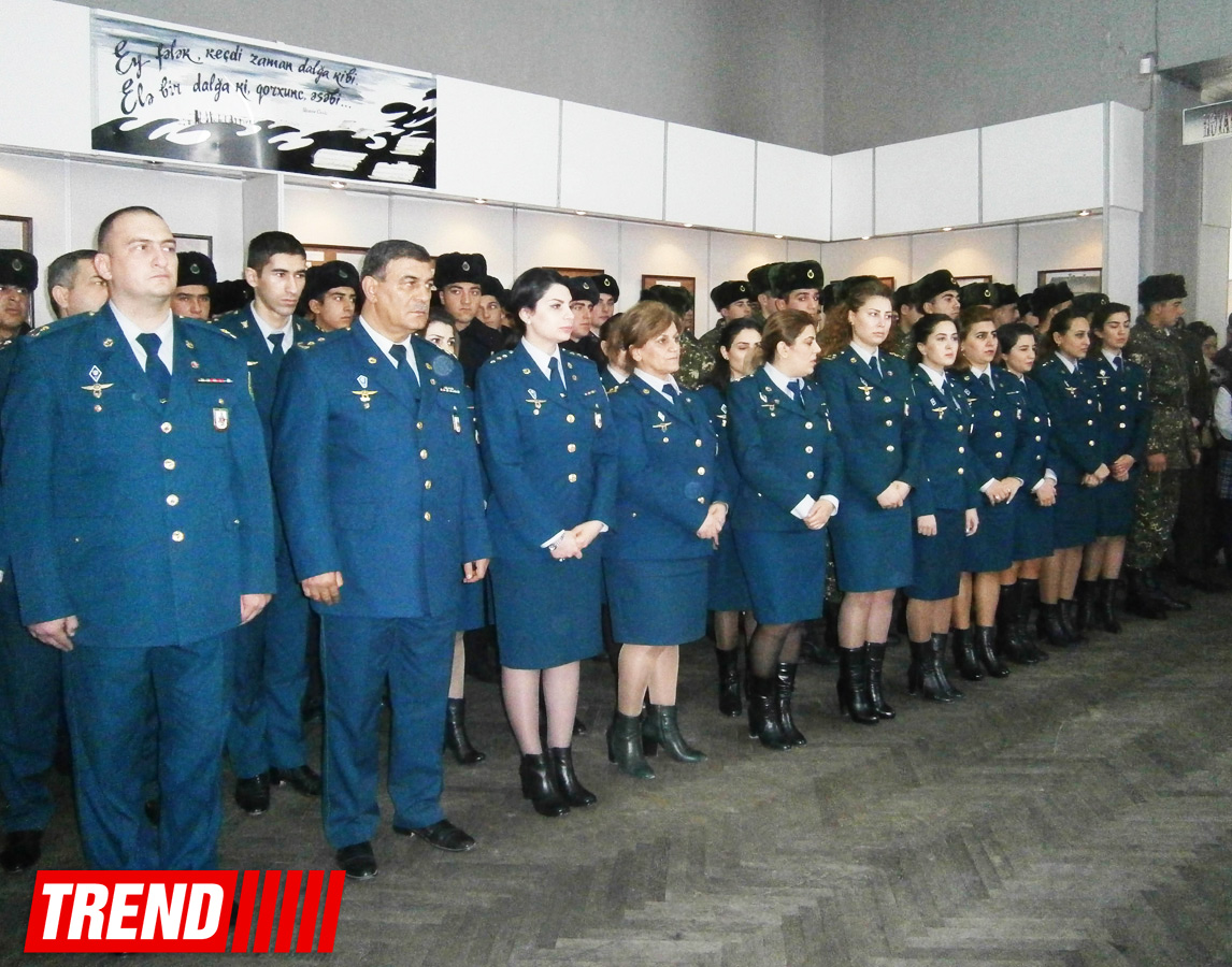 В Баку представлены личные вещи жертв трагедии 20 января (ФОТО)