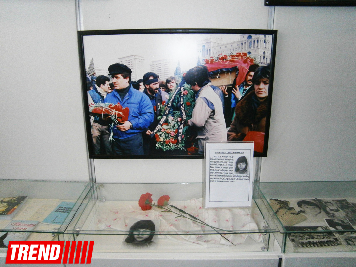 В Баку представлены личные вещи жертв трагедии 20 января (ФОТО)