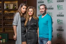 Испанский ресторан Delicia в Баку провел праздничный вечер "Когда друзья собираются вместе" (ФОТО)