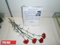 В Баку представлены личные вещи жертв трагедии 20 января (ФОТО)