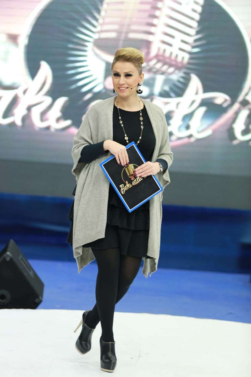 "Бакинское время" Нармины Мамедовой (ФОТО)