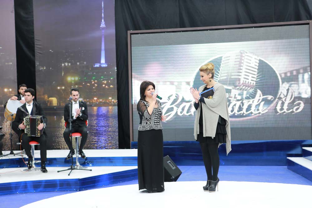 "Бакинское время" Нармины Мамедовой (ФОТО)