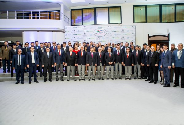 В Баку состоялась торжественная церемония награждения ARAF по итогам 2014 года (ФОТО)