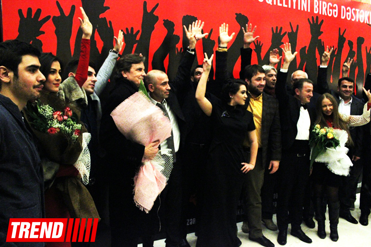 В Баку прошла потрясающая премьера фильма "Кровавый Январь" с участием всемирно известных актеров (ФОТО)