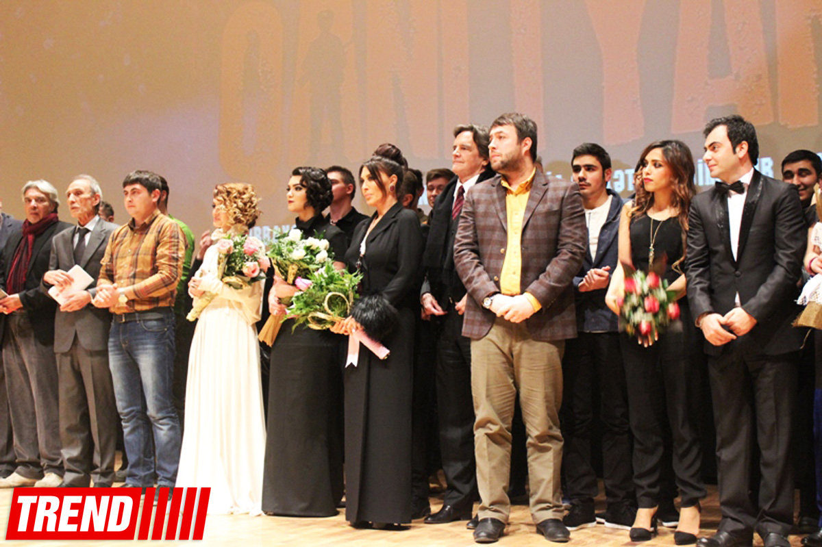 В Баку прошла потрясающая премьера фильма "Кровавый Январь" с участием всемирно известных актеров (ФОТО)