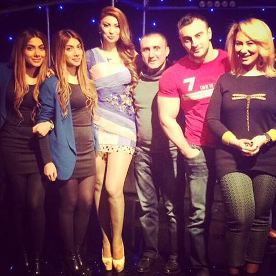 На азербайджанском телеканале стартует ночное шоу (ФОТО)