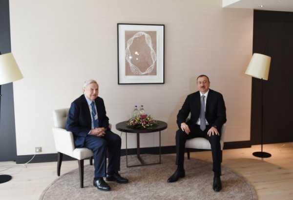 Президент Азербайджана встретился с Джорджем Соросом (ФОТО)