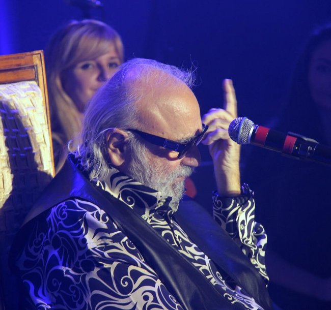 Концерты Демиса Руссоса в Баку, или Виниловый сплит с группой "Гая"  (ФОТО)