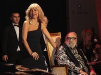 Концерты Демиса Руссоса в Баку, или Виниловый сплит с группой "Гая"  (ФОТО)