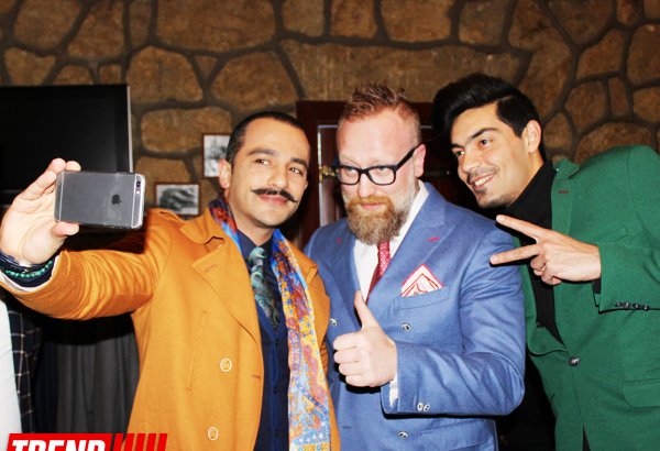 Известные итальянские дизайнеры провели в Баку выставку элитной одежды и обуви (ФОТО)