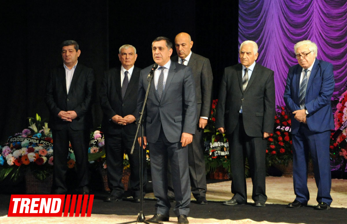 Вагифа Самедоглу аплодисментами проводили в последний путь (ФОТО)