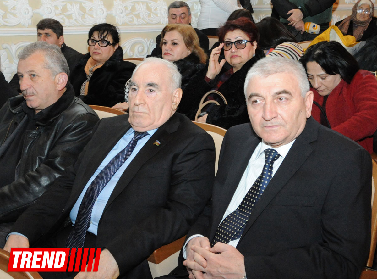 Вагифа Самедоглу аплодисментами проводили в последний путь (ФОТО)