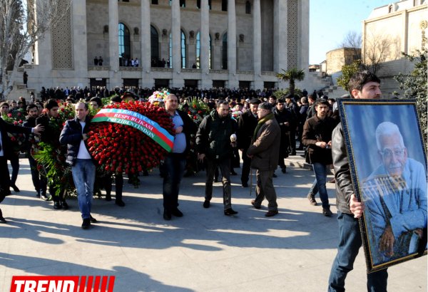 Вагифа Самедоглу аплодисментами проводили в последний путь (ФОТО)