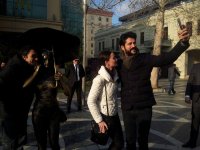 Звезды сериала "Великолепный век" прогулялись по Баку (ФОТО)