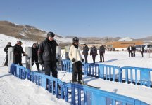 Ильхам Алиев и его супруга приняли участие в открытии канатной дороги номер 1 и горнолыжного спуска зимне-летнего туристического комплекса «Шахдаг» (ФОТО)