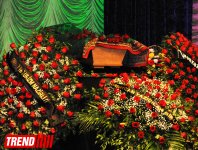 Вагифа Самедоглу аплодисментами проводили в последний путь (ФОТО)