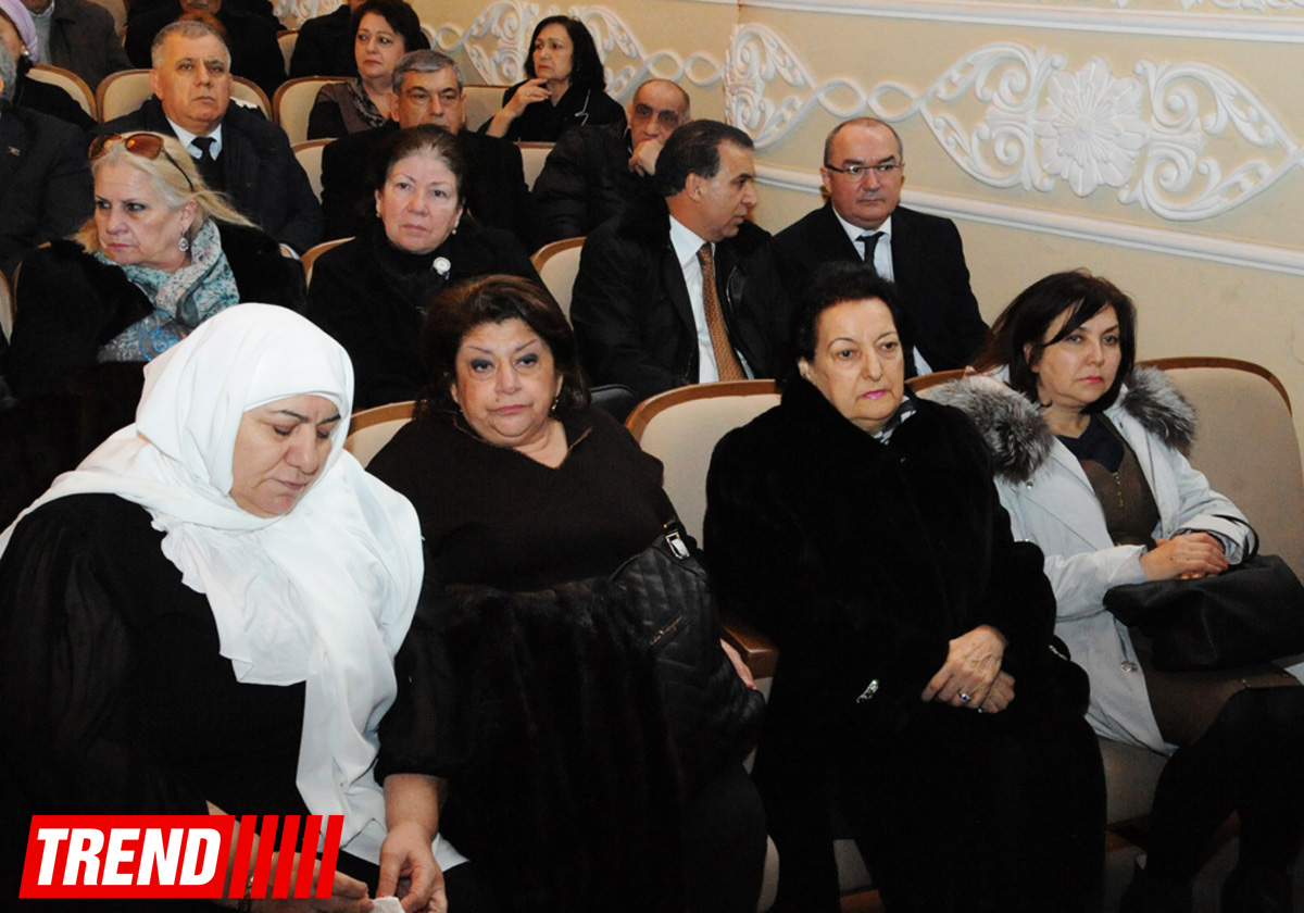 Вагифа Самедоглу аплодисментами проводили в последний путь (ФОТО)