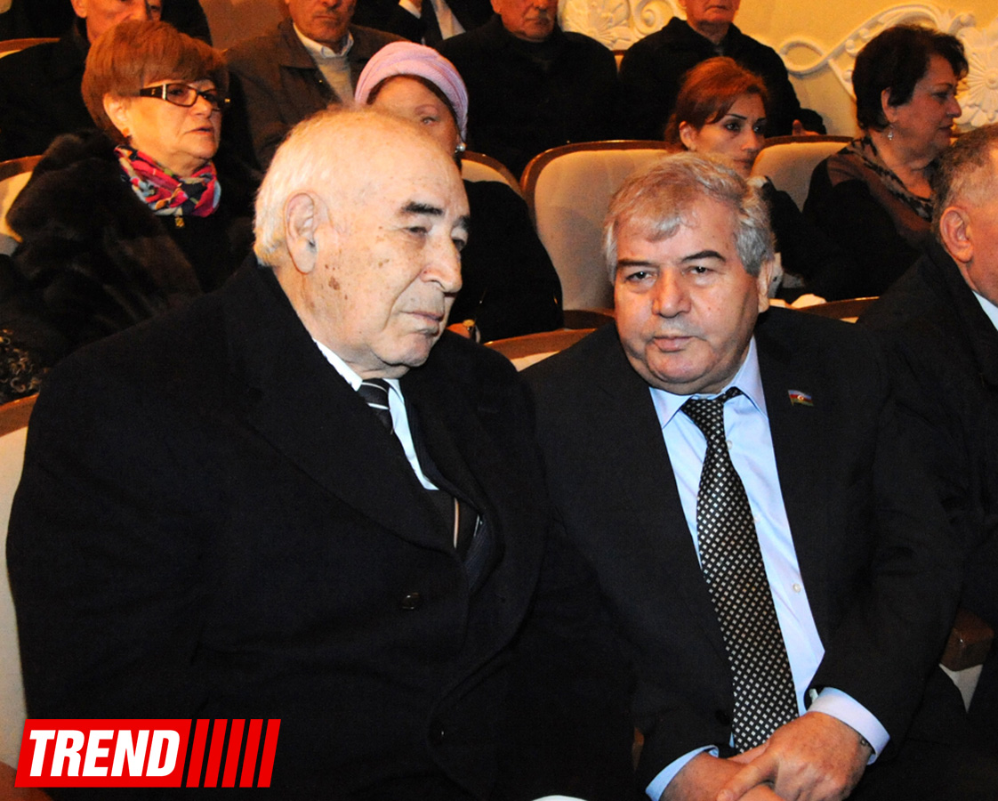 Вагифа Самедоглу аплодисментами проводили в последний путь (ФОТО)