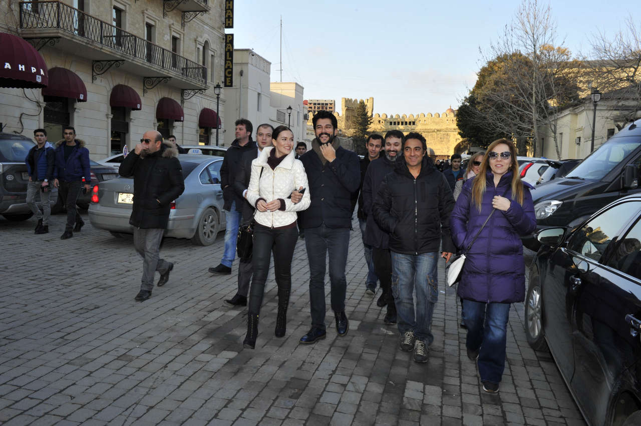 Это и есть настоящая любовь – турецкие звезды в Баку (ФОТО)