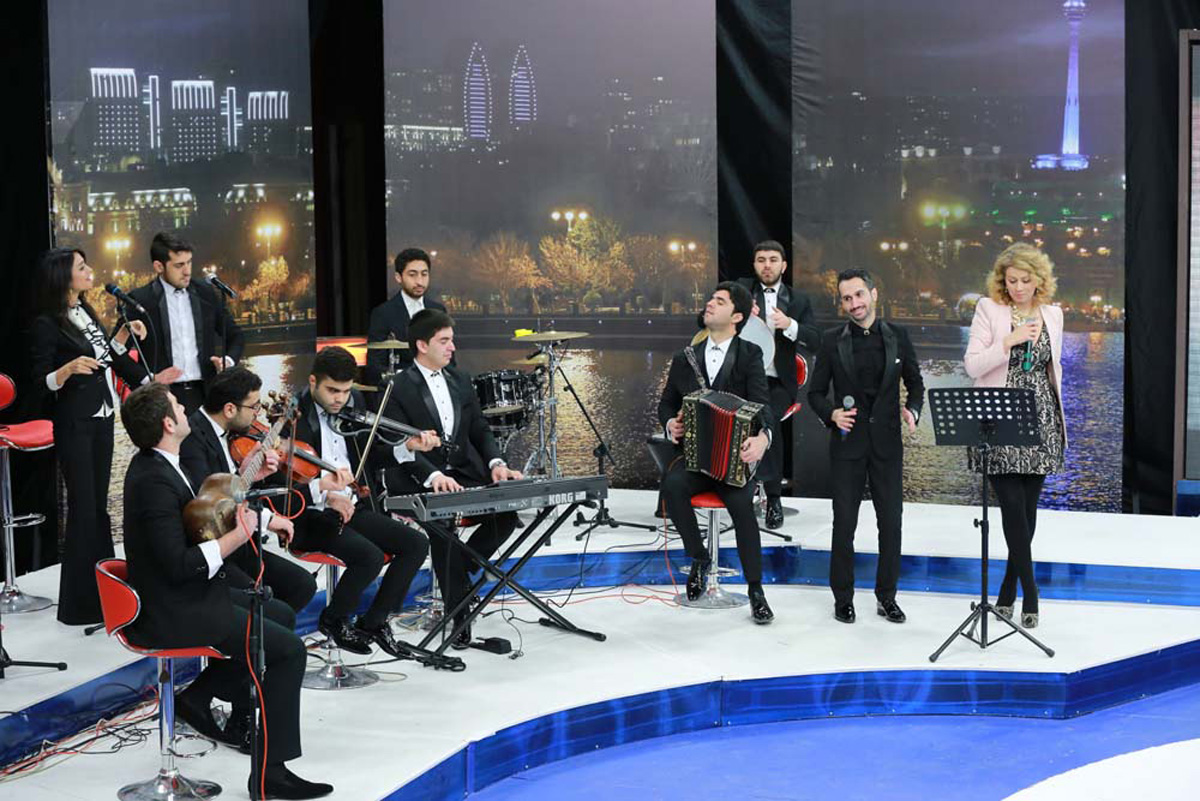 "Бакинское время" Вагифа Мустафазаде (ФОТО)