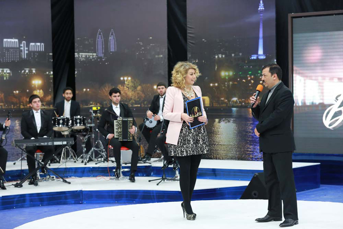 "Бакинское время" Вагифа Мустафазаде (ФОТО)