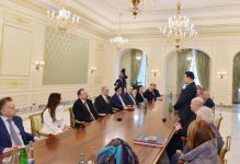 Президент Ильхам Алиев: Корни искусства Полада Бюльбюльоглу уходят в глубокую историю азербайджанского народа (ФОТО)