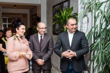 В Баку состоялось торжественное открытие VIP Production - первая выставка Лалы Умуд (ФОТО)