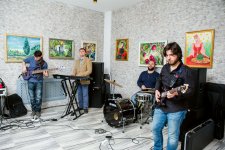 В Баку состоялось торжественное открытие VIP Production - первая выставка Лалы Умуд (ФОТО)