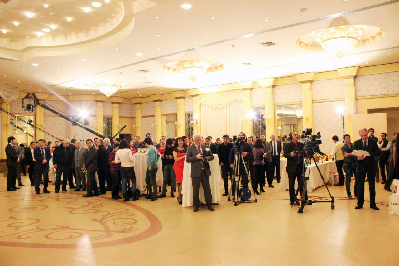 В Баку состоялась церемония награждения спортивной премией "ZƏFƏR 2014" (ФОТО)