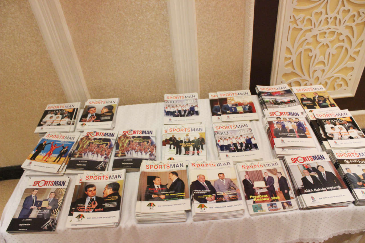 В Баку состоялась церемония награждения спортивной премией "ZƏFƏR 2014" (ФОТО)