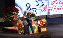 Фаррух Закиров представил клип, посвященный Поладу Бюльбюльоглу - "Küçələrə su səpmişəm" (ФОТО)