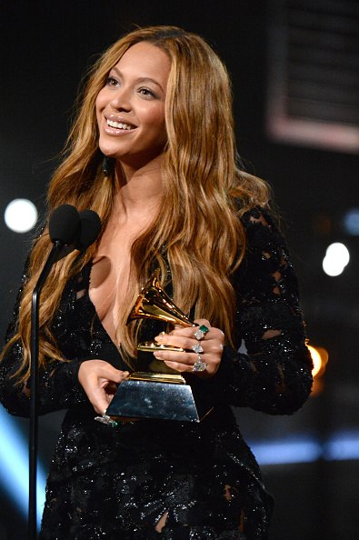 В Лос-Анджелесе раздали "Грэмми" (ФОТО)