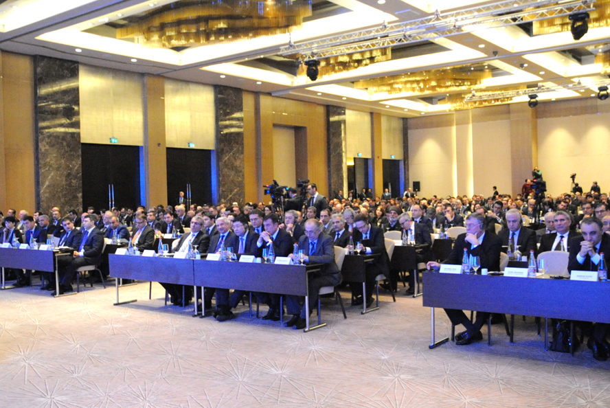 К первым Евроиграм в Баку будет установлено дополнительно 13 тыс. POS-терминалов (ФОТО)