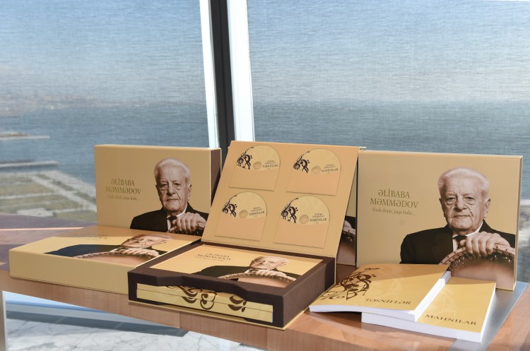 Первая леди Азербайджана Мехрибан Алиева  встретилась с народным артистом Алибабой Мамедовым (ФОТО)