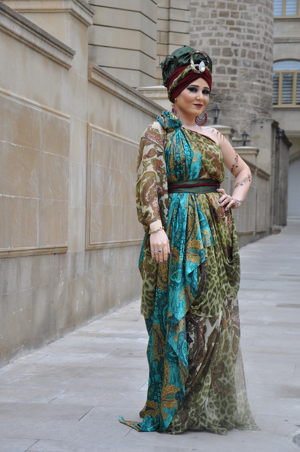 Эльнара Халилова предстала в новом имидже для  TRT Avaz (ФОТО)