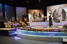 "Бакинское время" народного поэта Бахтияра Вахабзаде (ФОТО)