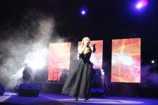 Ирина Дубцова отметила в Баку 33-летие (ФОТО)