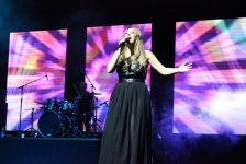 Ирина Дубцова отметила в Баку 33-летие (ФОТО)