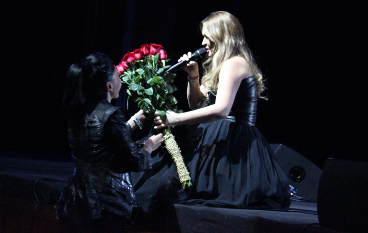 Ирина Дубцова отметила в Баку 33-летие (ФОТО)