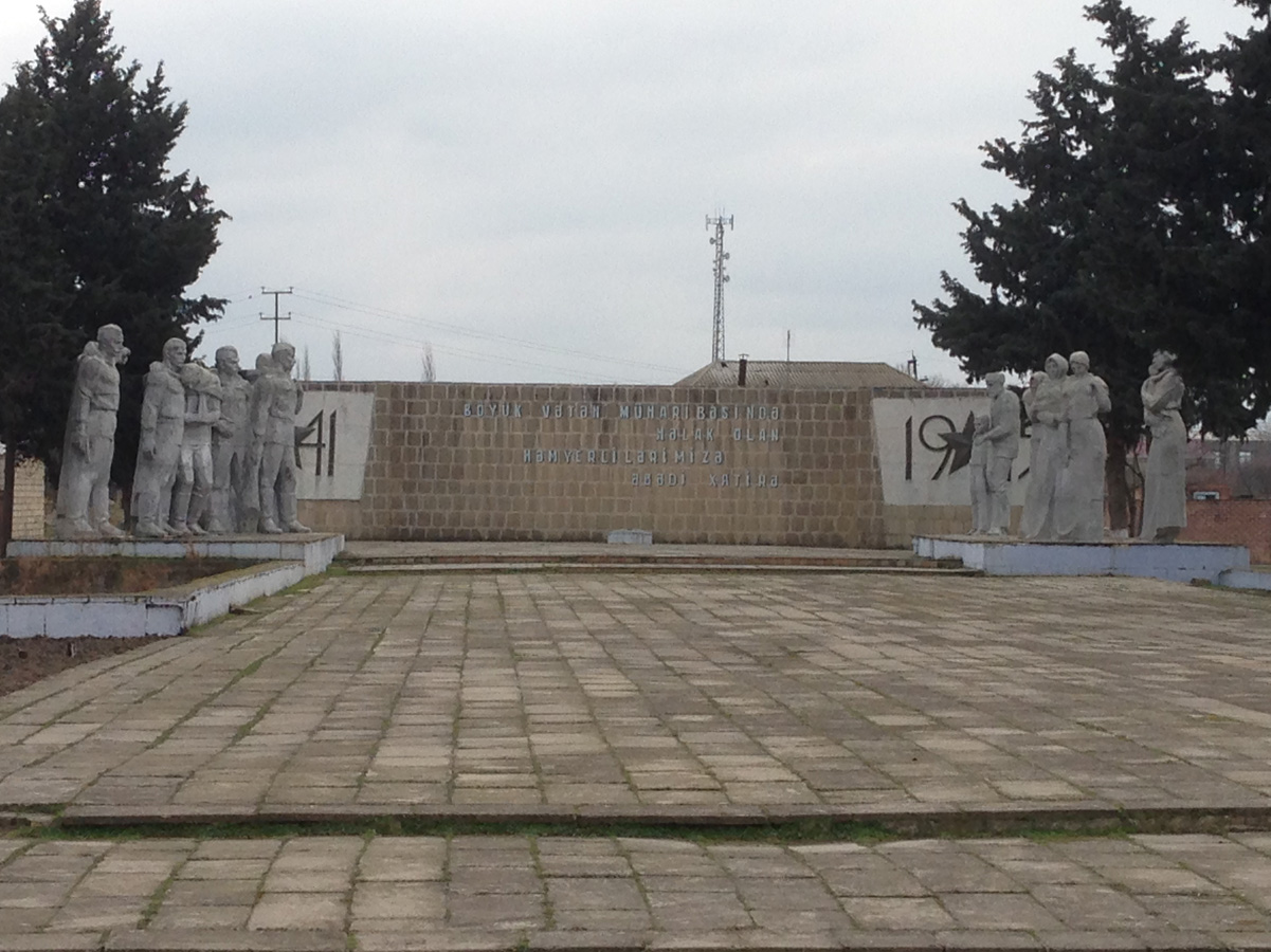 Неизведанный Азербайджан – путешествие в Нефтчалу (ФОТО)