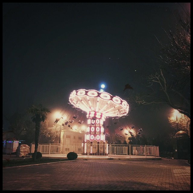 Мария Вальверде знакомится с достопримечательностями Баку (ФОТО)