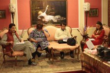 Как две азербайджанские семьи бились за виллу мошенницы (ФОТО)