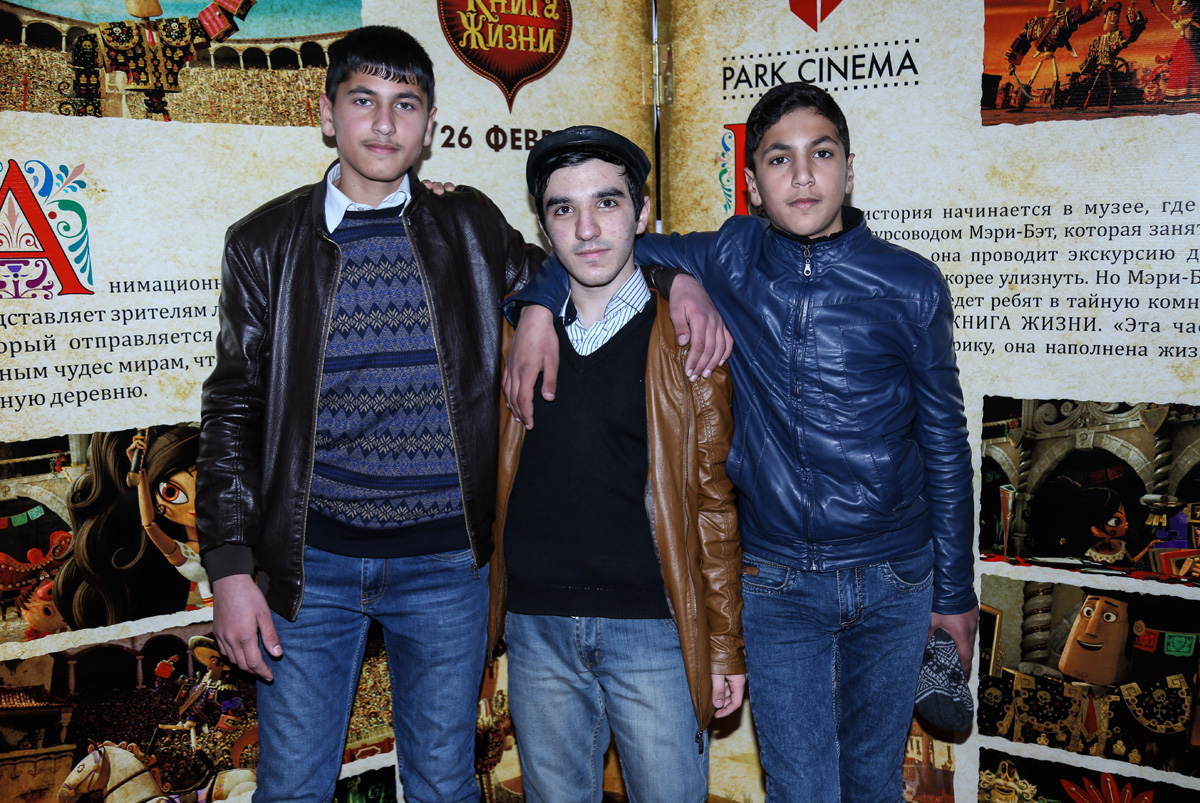 Гаджи Нуран Гусейнов вернулся к благотворительной деятельности (ФОТО)